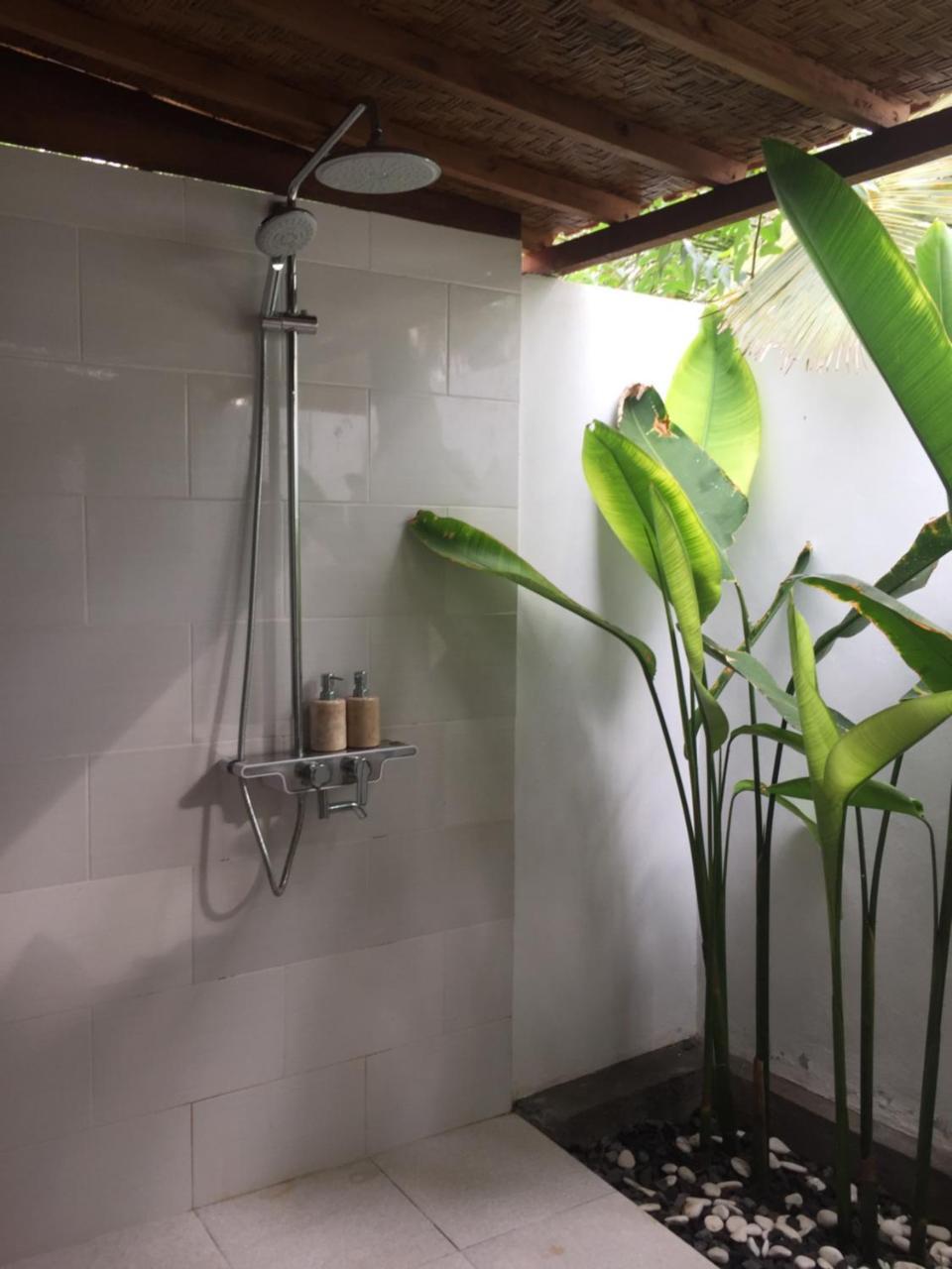 Green Garden Lembongan Yoga Spa And Holistic Healing Center Luaran gambar